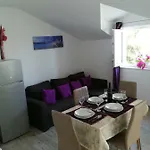 Durda Апартаменты Шибеник