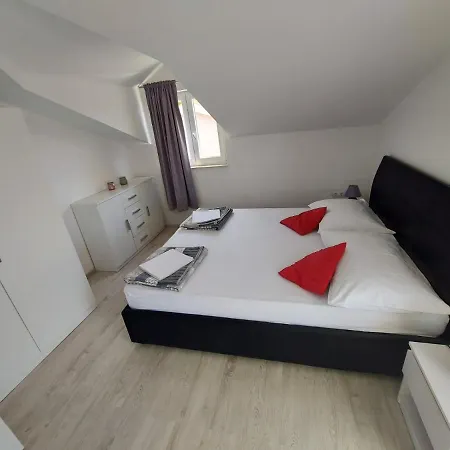 Durda Apartament *